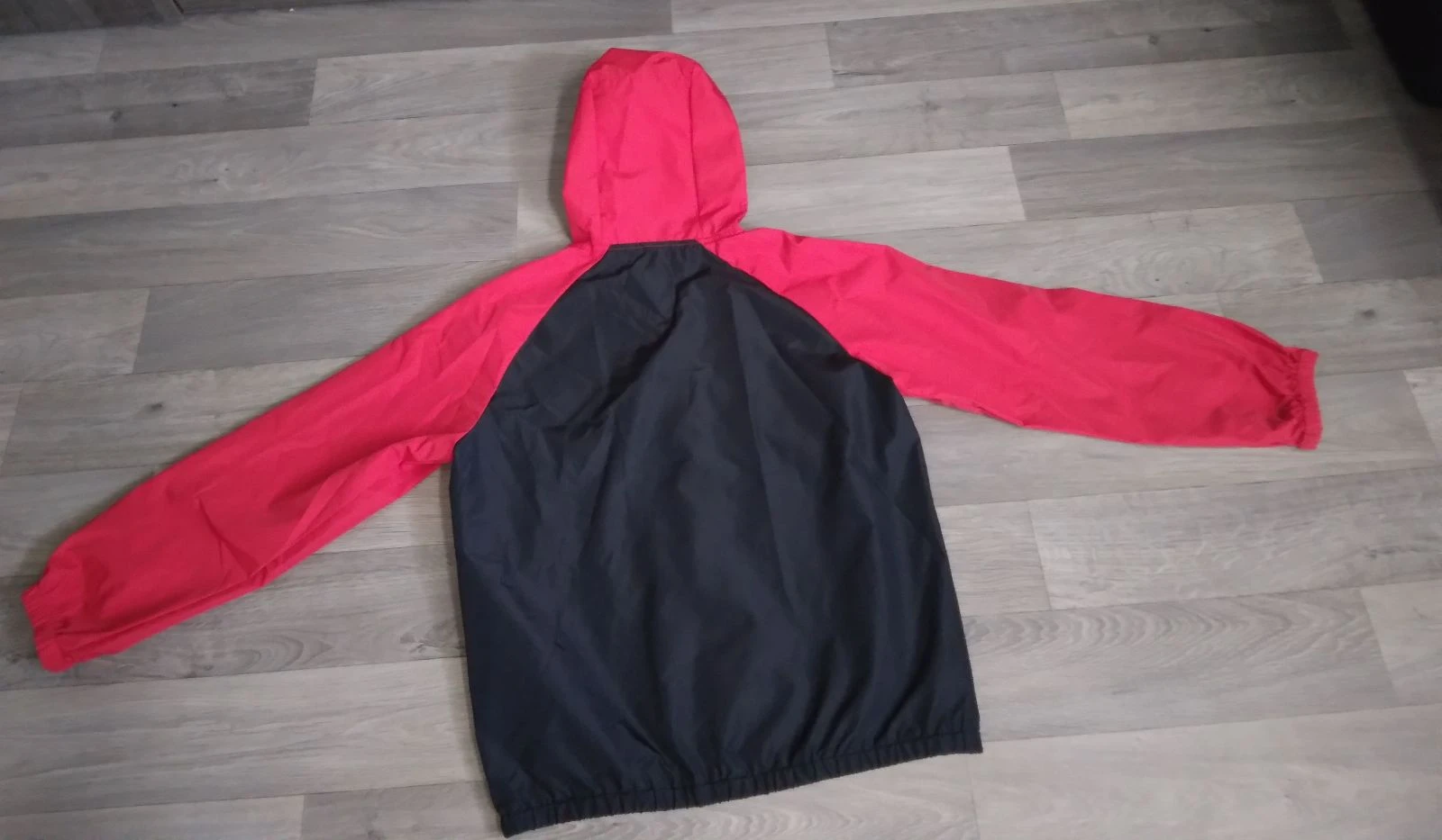 Waterproof windbreaker 8/10 years old – photo 14